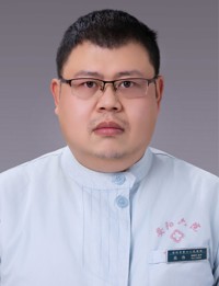 張偉